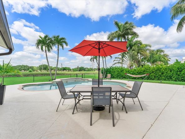 8684 SW 1st Pl, Coral Springs FL 33071