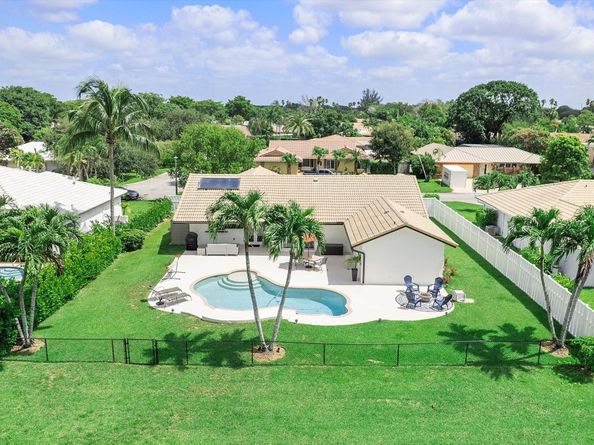8684 SW 1st Pl, Coral Springs FL 33071