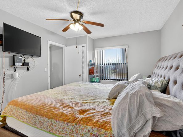 7142 Golf Colony Court 102, Lake Worth FL 33467
