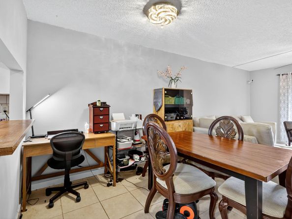 7142 Golf Colony Court 102, Lake Worth FL 33467