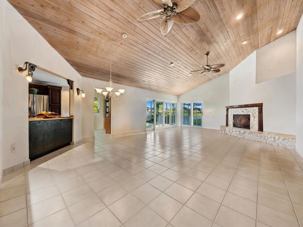 7018 NW 3rd Avenue, Boca Raton FL 33487
