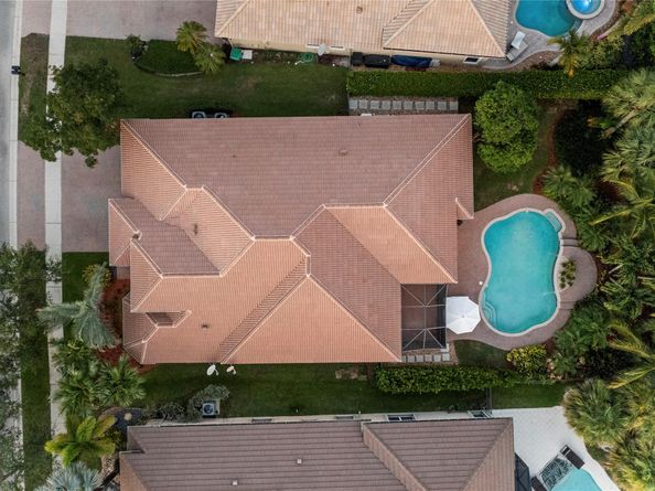 11936 NW 78th Pl, Parkland FL 33076