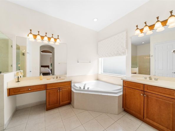 11936 NW 78th Pl, Parkland FL 33076