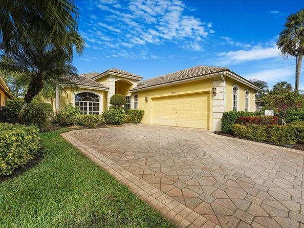 5605 Fountains Drive S, Lake Worth FL 33467