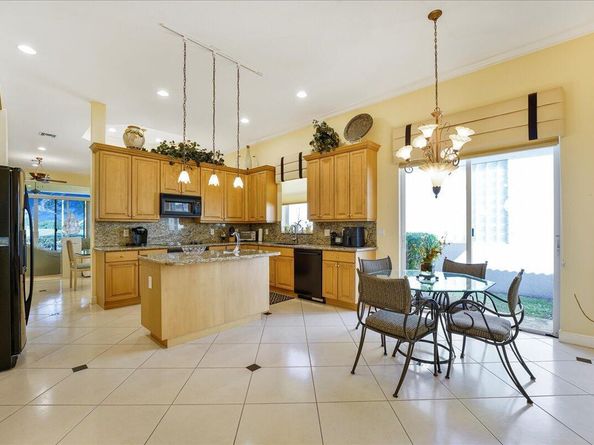 5605 Fountains Drive S, Lake Worth FL 33467