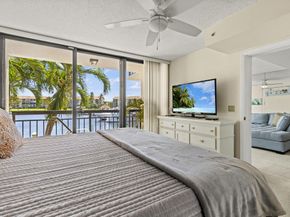 2401 Marina Isle 205 Way 205, Jupiter FL 33477