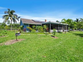 2587 E Road, Loxahatchee Groves FL 33470