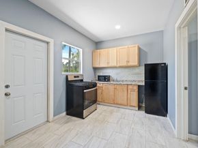 2587 E Road, Loxahatchee Groves FL 33470