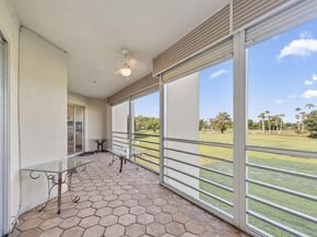 3871 Via Poinciana 201, Lake Worth FL 33467