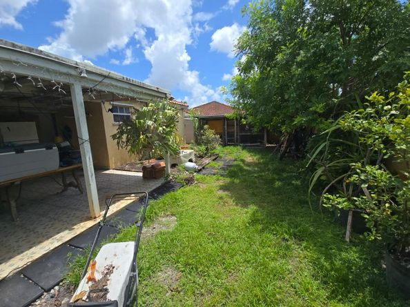 15141 SW 130th Ave, Miami FL 33186