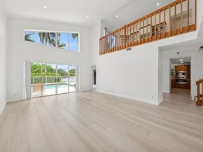 8879 Indian River Run, Boynton Beach FL 33472