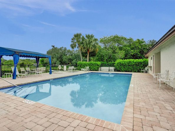 11652 NW 19th Dr 11652, Coral Springs FL 33071