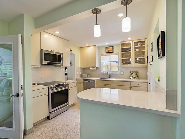 846 NE 34th ST, Oakland Park FL 33334
