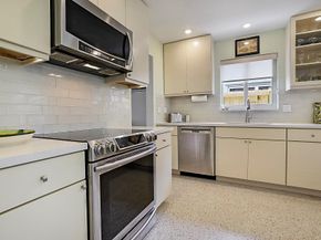 846 NE 34th ST, Oakland Park FL 33334
