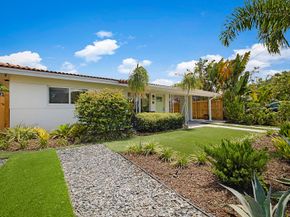 846 NE 34th ST, Oakland Park FL 33334