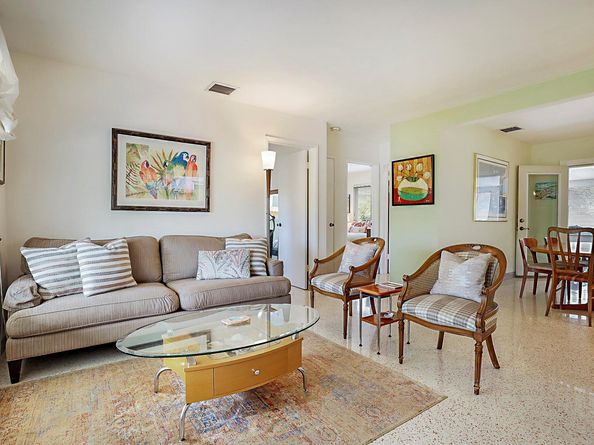 846 NE 34th ST, Oakland Park FL 33334