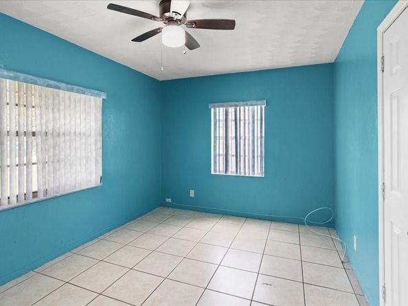 2510 Scott St, Hollywood FL 33020