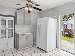 2510 Scott St, Hollywood FL 33020