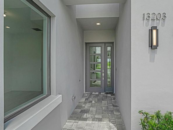 13203 Feathering Way, Palm Beach Gardens FL 33412