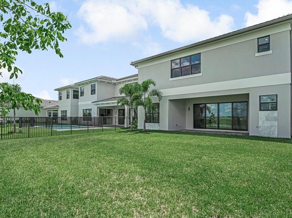 13203 Feathering Way, Palm Beach Gardens FL 33412