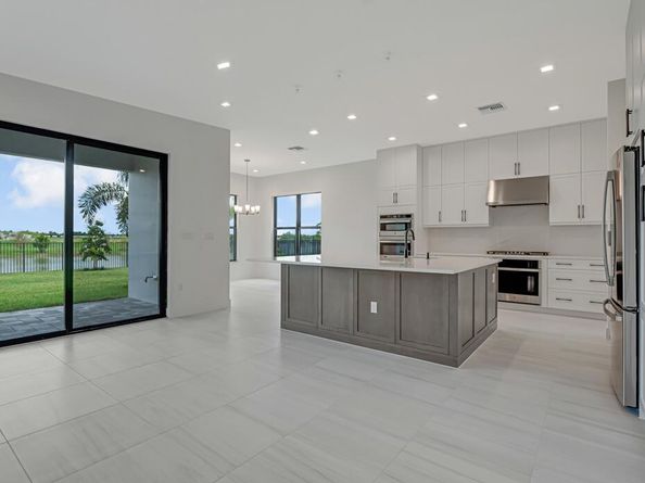 13203 Feathering Way, Palm Beach Gardens FL 33412