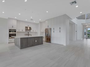 13203 Feathering Way, Palm Beach Gardens FL 33412