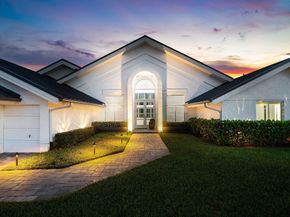 4564 Bocaire Boulevard, Boca Raton FL 33487