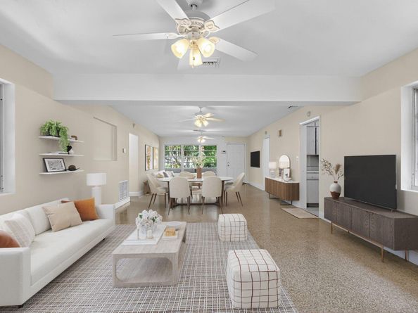 702 Sunset Drive, Lake Worth Beach FL 33461