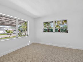 702 Sunset Drive, Lake Worth Beach FL 33461