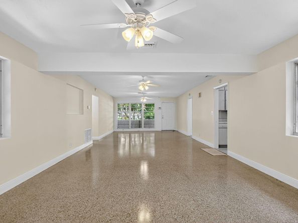 702 Sunset Drive, Lake Worth Beach FL 33461