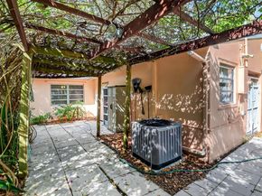 702 Sunset Drive, Lake Worth Beach FL 33461