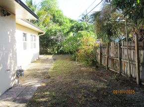 2910 NE 10th Avenue, Pompano Beach FL 33064