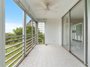 605 Oaks Dr 501, Pompano Beach FL 33069