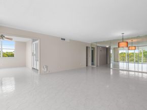 605 Oaks Dr 501, Pompano Beach FL 33069