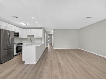 42 Easthampton B