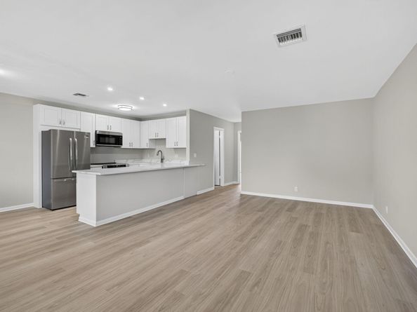 42 Easthampton B, West Palm Beach FL 33417