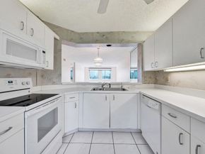 9587 Weldon Cir B312, Fort Lauderdale FL 33321
