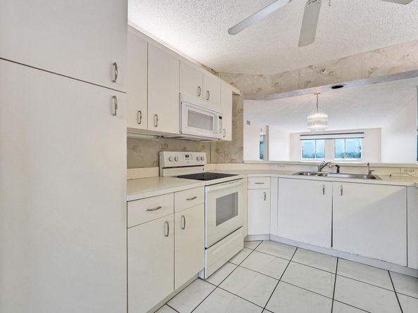 9587 Weldon Cir B312, Fort Lauderdale FL 33321