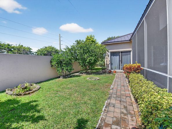 4768 Cypress Drive S, Boynton Beach FL 33436