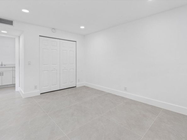 578 Burgundy M M, Delray Beach FL 33484