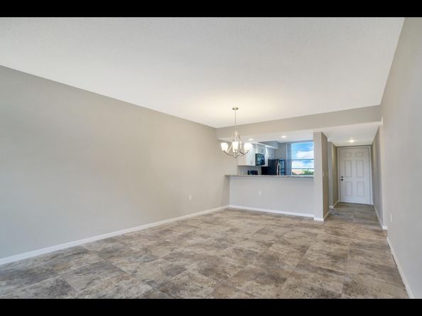 3636 Whitehall Drive 401, West Palm Beach FL 33401
