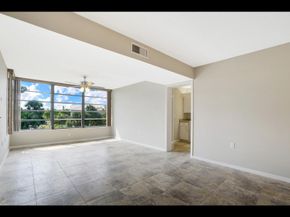 3636 Whitehall Drive 401, West Palm Beach FL 33401