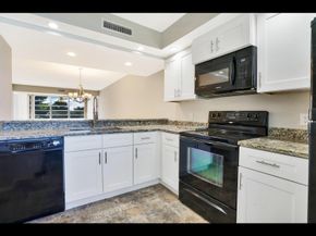3636 Whitehall Drive 401, West Palm Beach FL 33401