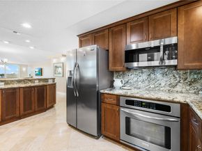 511 Bayshore Dr 501, Fort Lauderdale FL 33304