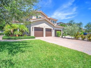 5812 E Brookfield Cir E, Hollywood FL 33312