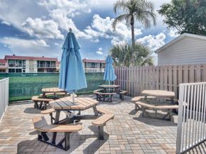 464 Piedmont J, Delray Beach FL 33484