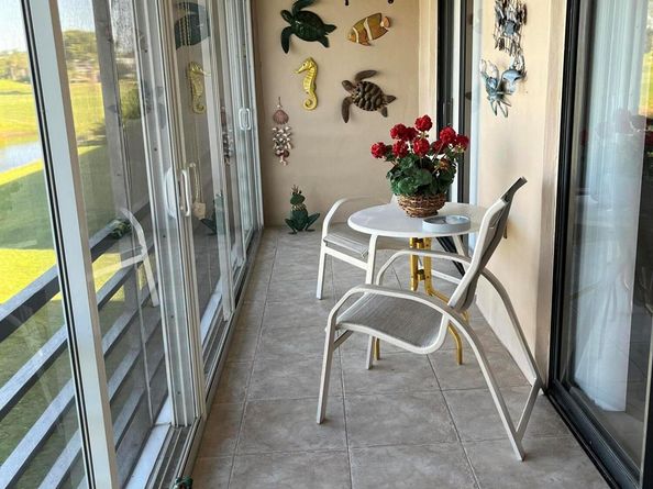 464 Piedmont J, Delray Beach FL 33484