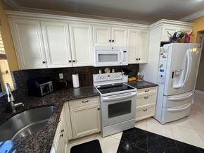 464 Piedmont J, Delray Beach FL 33484