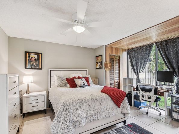 11063 Oakdale Road, Boynton Beach FL 33437