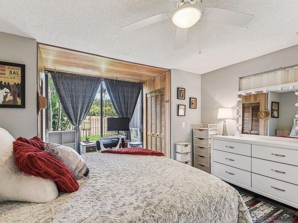 11063 Oakdale Road, Boynton Beach FL 33437